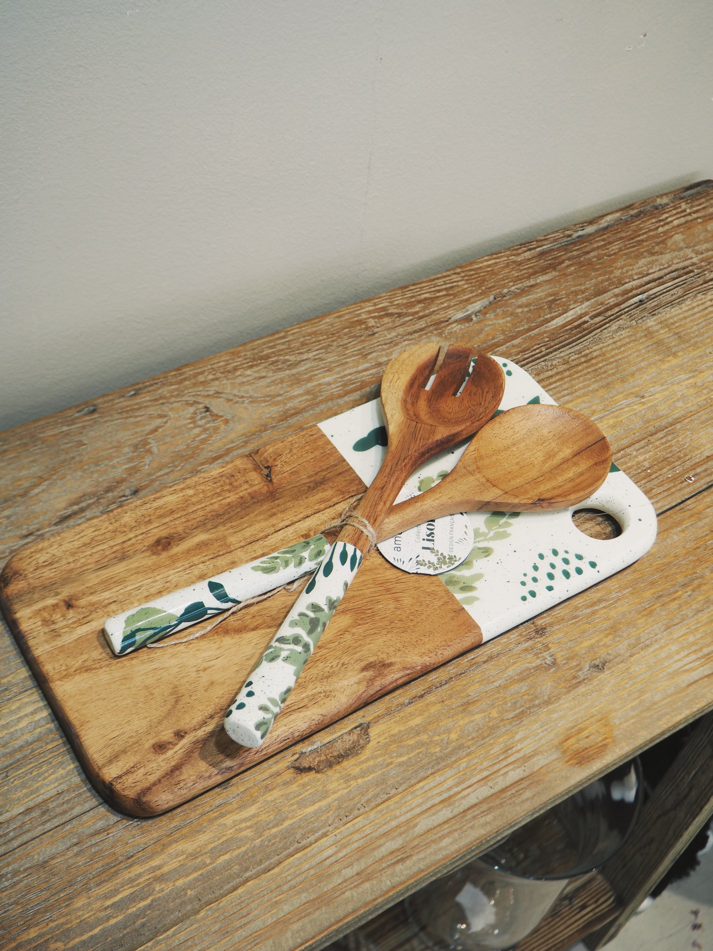 Tabla madera hojas