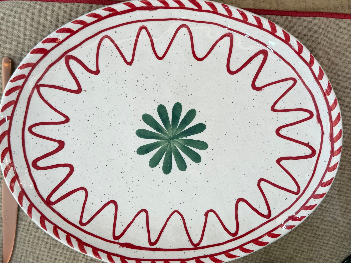 Bandeja roja y verde
